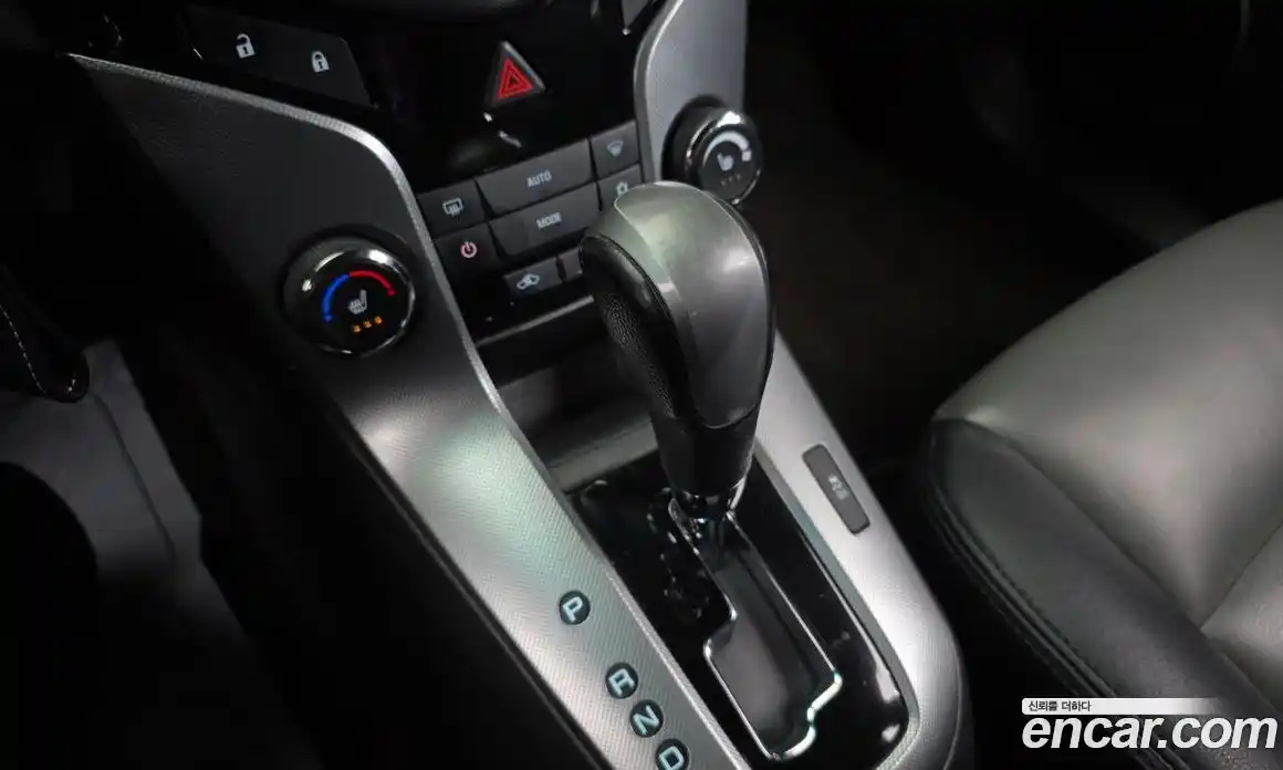 Chevrolet Cruze 2012 1.8 Автомат в Москве № 39386, фото 19