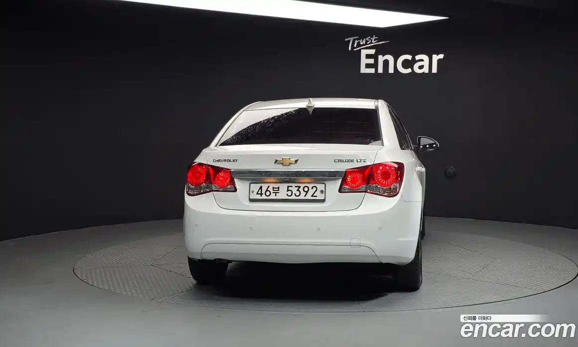 Chevrolet Cruze 2012 1.8 Автомат в Москве № 39386, фото 9