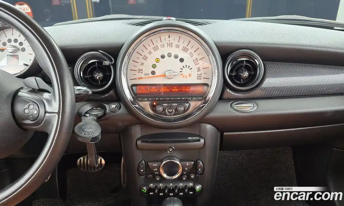 Mini Cooper 2011 1.6 Автомат в Москве № 396564, фото 14