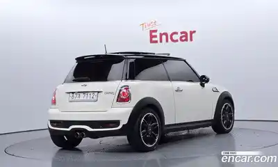 Mini Cooper 2011 1.6 Автомат в Москве № 396564, миниатюра 2