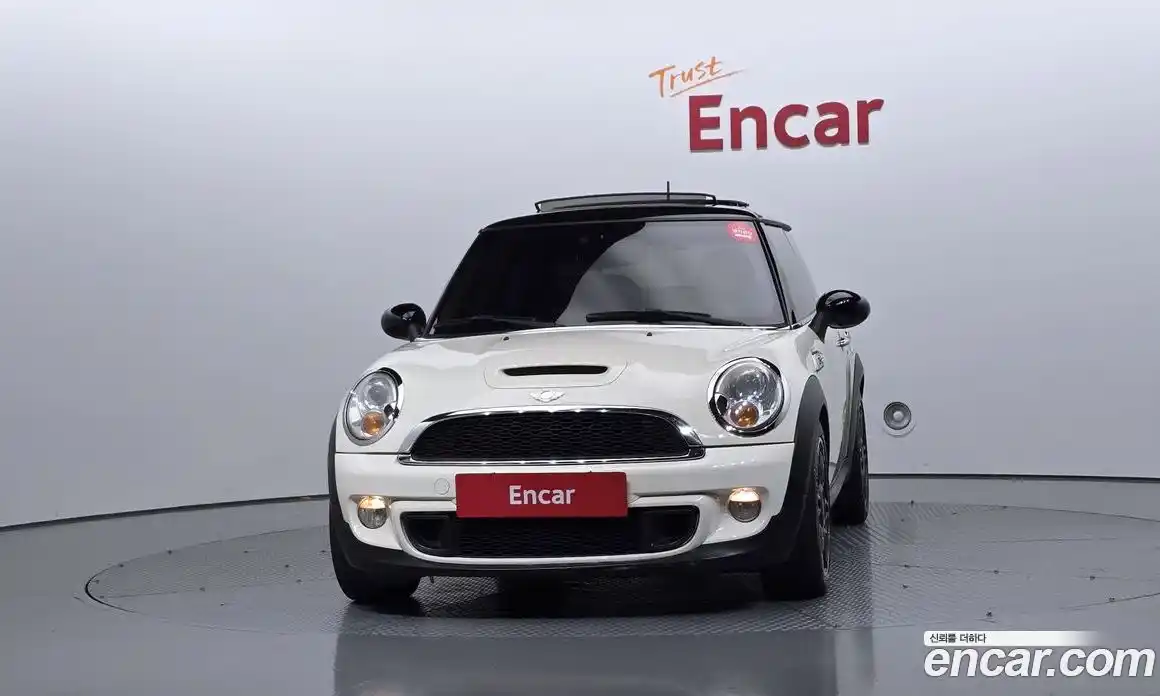 Mini Cooper 2011 1.6 Автомат в Москве № 396564, фото 3