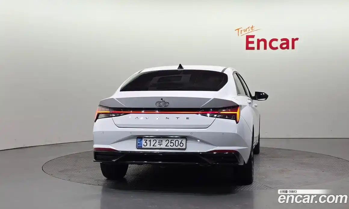 Hyundai Avante 2021 1.6 Автомат в Москве № 397438, фото 4