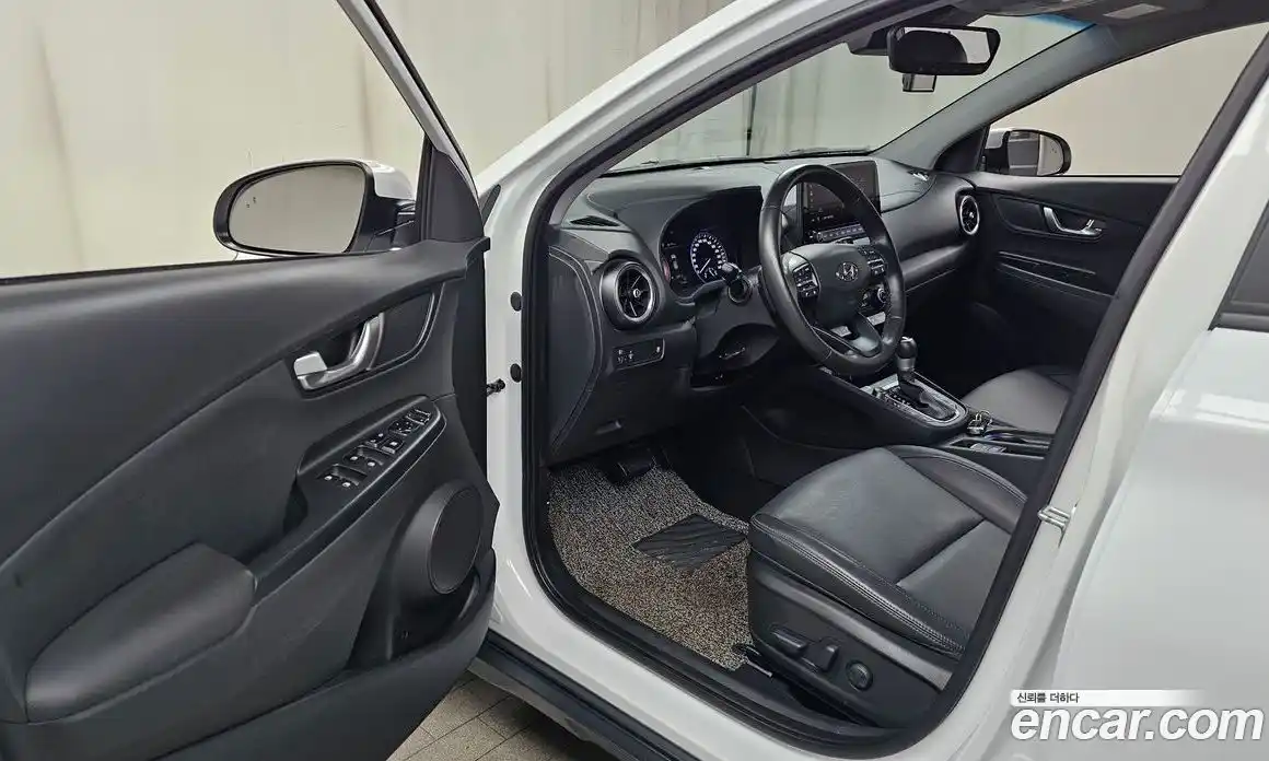 Hyundai Kona 2021 1.6 Автомат в Москве № 3989, фото 15