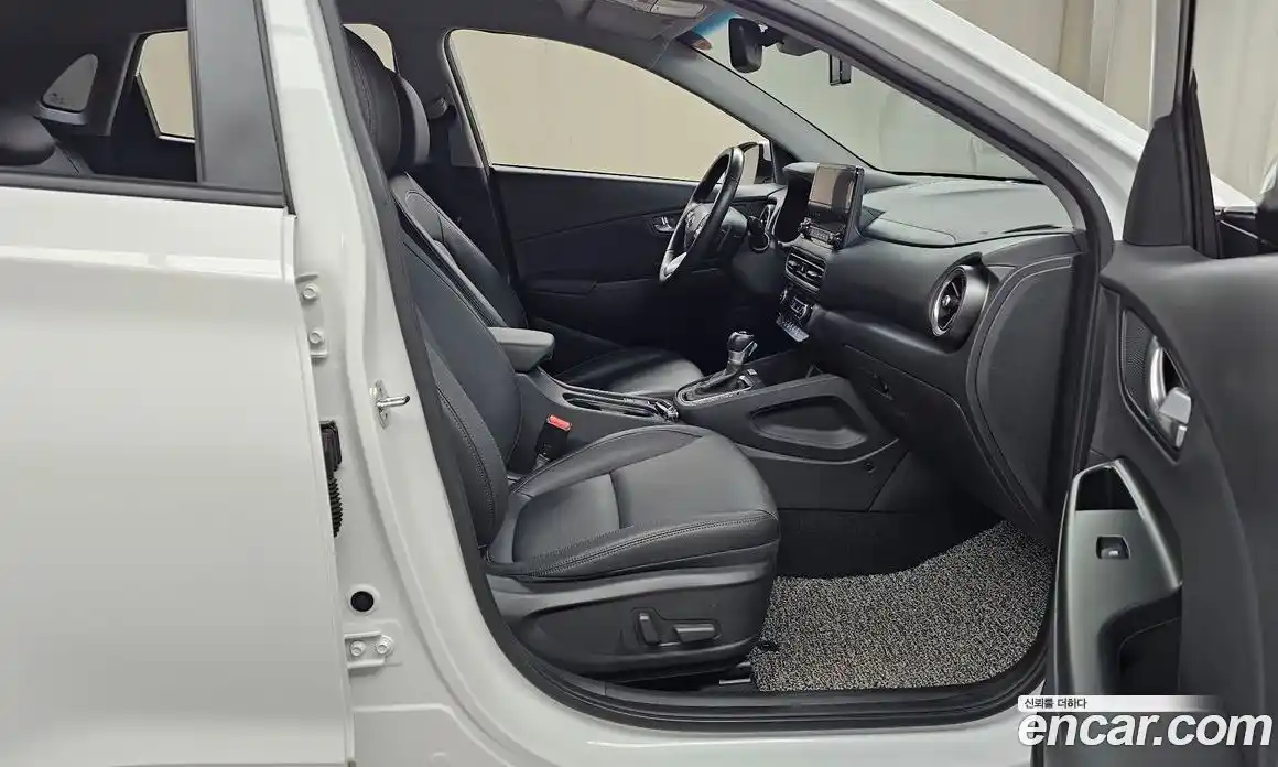 Hyundai Kona 2021 1.6 Автомат в Москве № 3989, фото 16