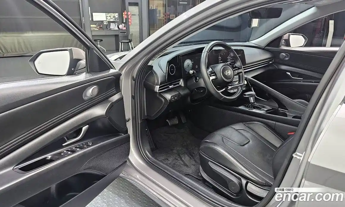 Hyundai Avante 2024 1.6 Автомат в Москве № 399765, фото 11