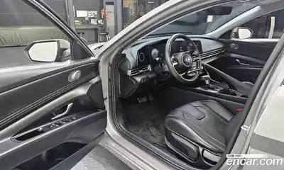 Hyundai Avante 2024 1.6 Автомат в Москве № 399765, миниатюра 11