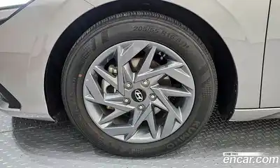 Hyundai Avante 2024 1.6 Автомат в Москве № 399765, миниатюра 5