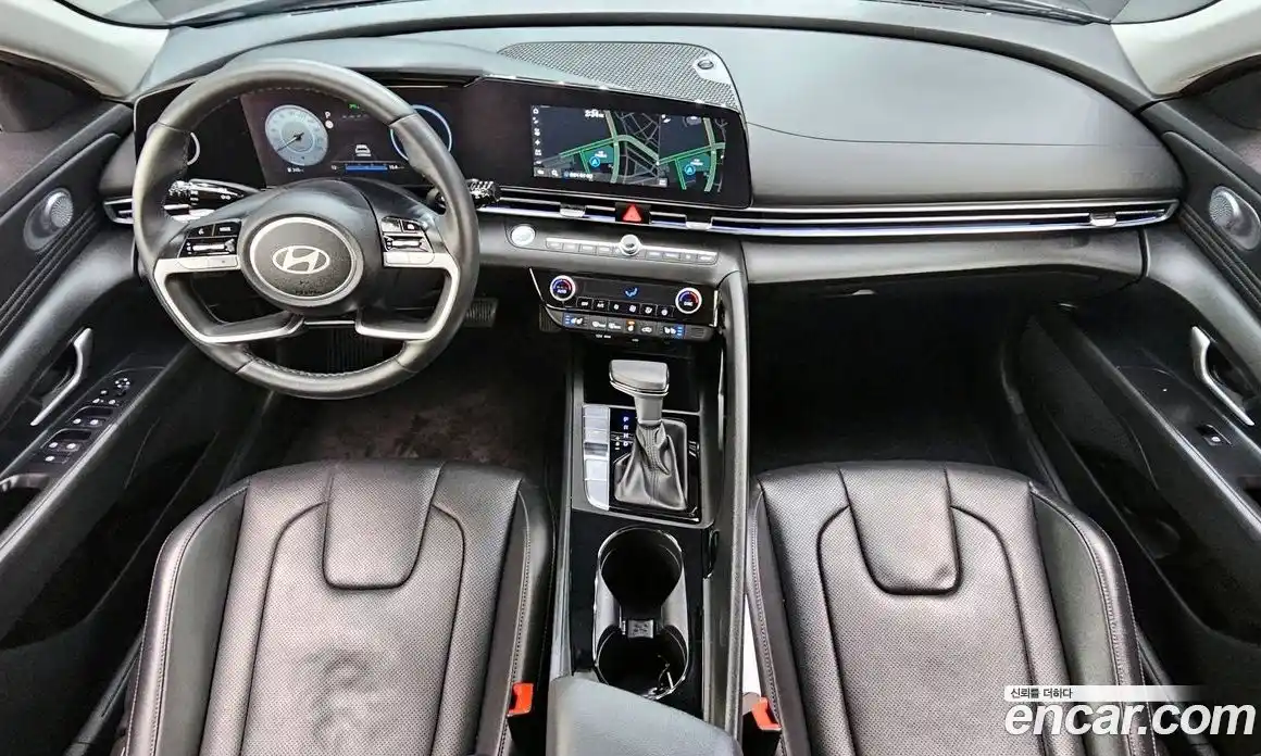 Hyundai Avante 2024 1.6 Автомат в Москве № 399765, фото 7