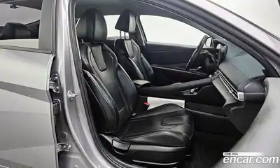 Hyundai Avante 2024 1.6 Автомат в Москве № 399765, миниатюра 10