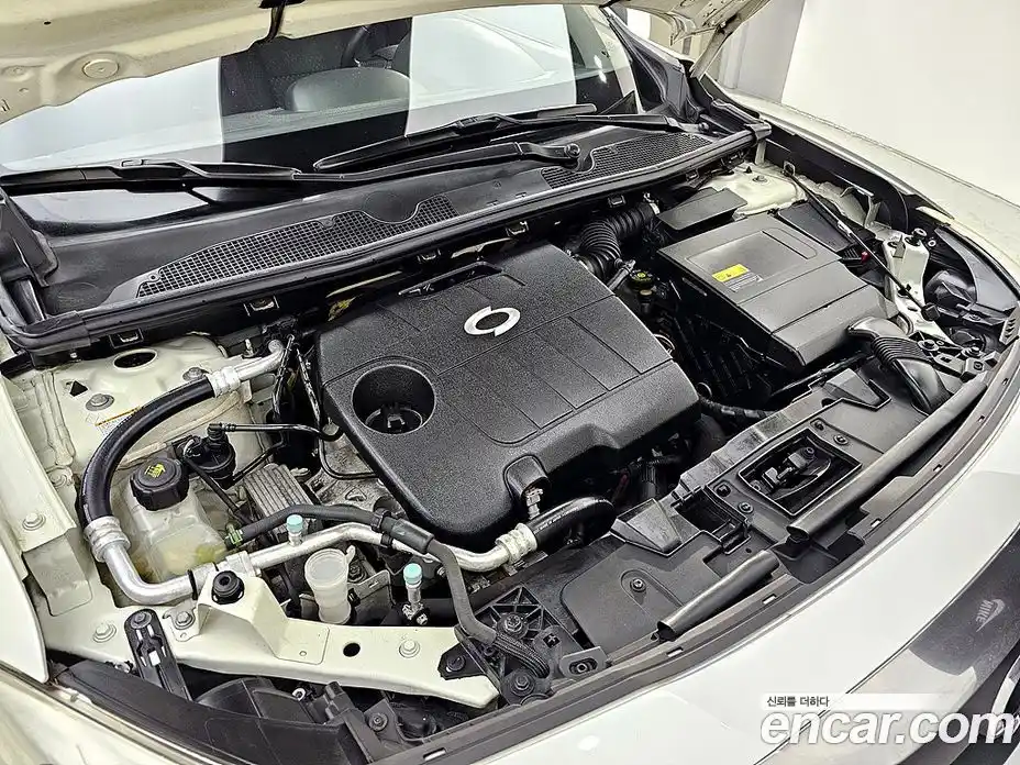 Renault SM3 2010 1.6 Автомат в Москве № 402159, фото 6