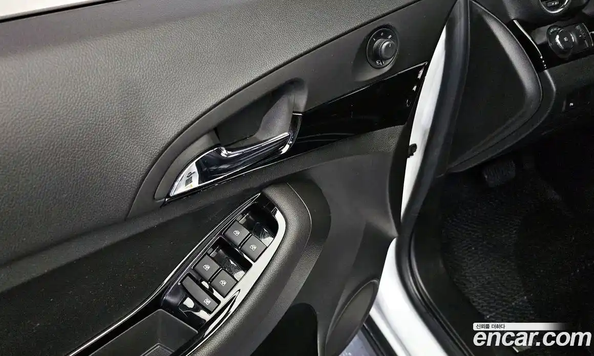 Chevrolet Orlando 2017 2.0 Автомат в Москве № 40243, фото 15