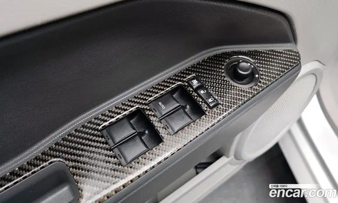 Dodge Caliber 2007 2.0 Автомат в Москве № 402705, фото 17