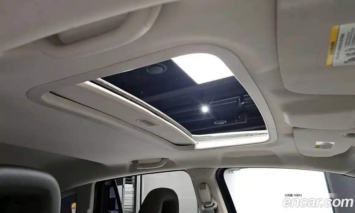 Dodge Caliber 2007 2.0 Автомат в Москве № 402705, фото 19