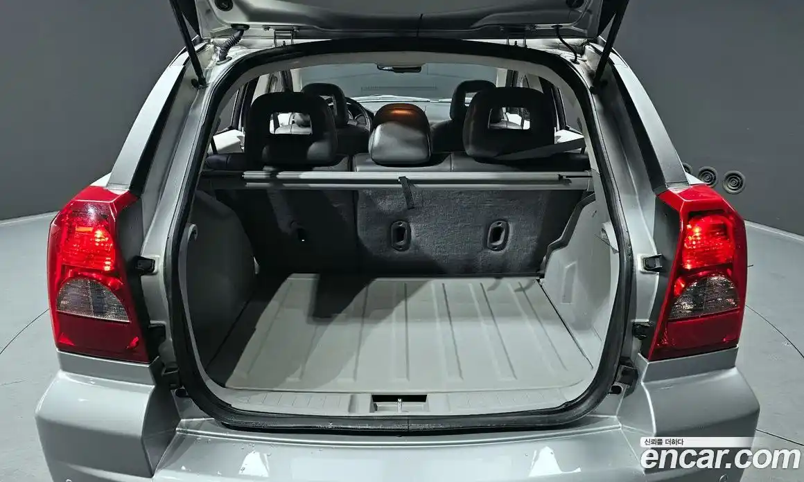 Dodge Caliber 2007 2.0 Автомат в Москве № 402705, фото 20