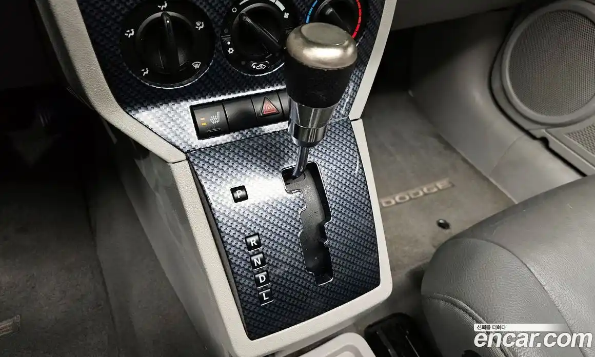 Dodge Caliber 2007 2.0 Автомат в Москве № 402705, фото 9