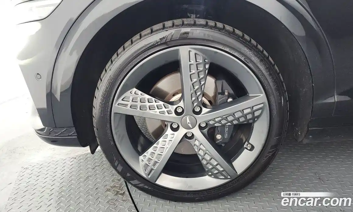 Genesis GV70 2021 2.5 Автомат в Москве № 405696, фото 5