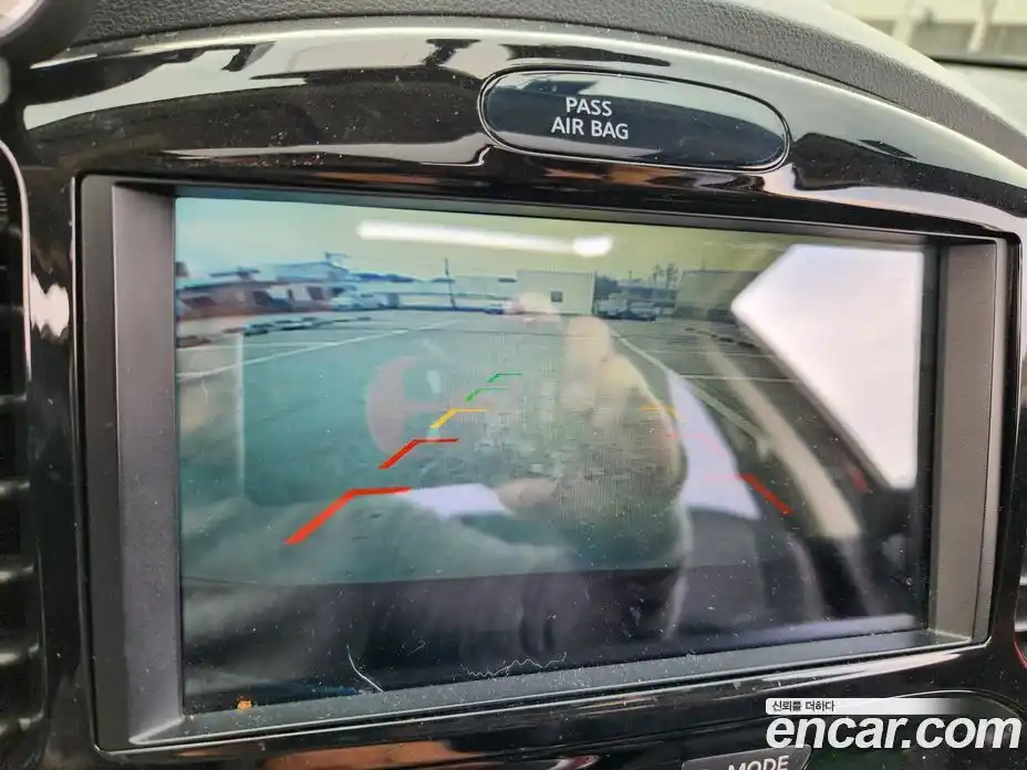 Nissan Juke 2017 1.6 Автомат в Москве № 406260, фото 13