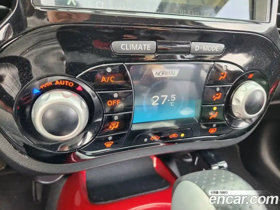 Nissan Juke 2017 1.6 Автомат в Москве № 406260, фото 14