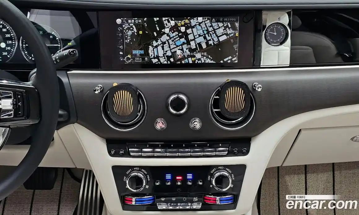 Rolls-Royce Ghost 2022 6.7 Автомат в Москве № 407157, фото 14