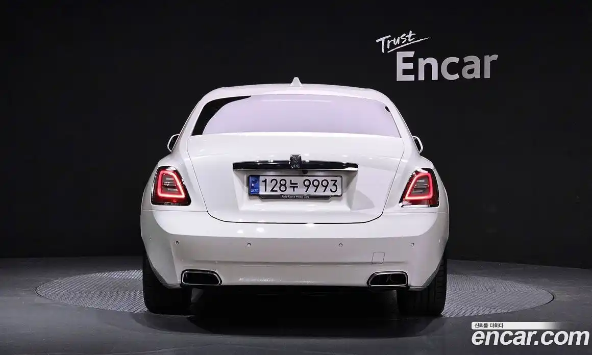 Rolls-Royce Ghost 2022 6.7 Автомат в Москве № 407157, фото 4