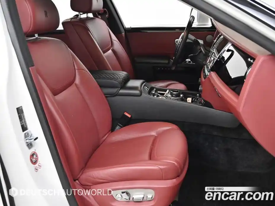 Rolls-Royce Ghost 2017 6.6 Автомат в Москве № 407256, фото 10