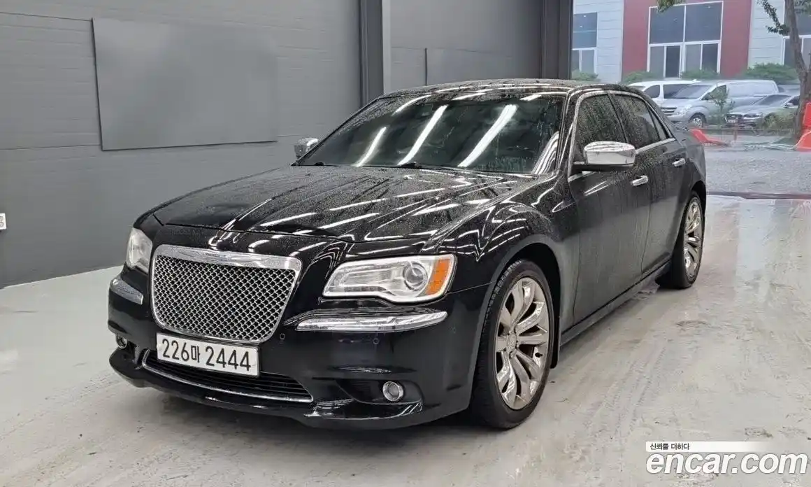 Chrysler 300C 2012 3.6 Автомат в Москве № 407546, фото 1