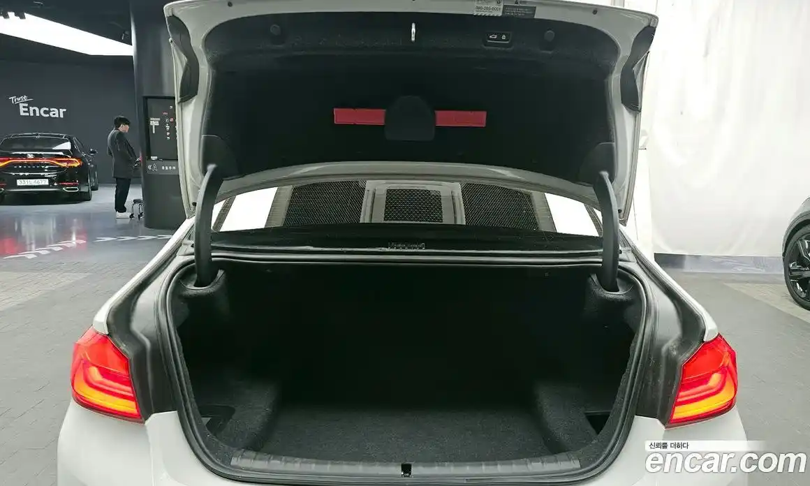 BMW 5-Series 2020 2.0 Автомат в Москве № 408126, фото 20