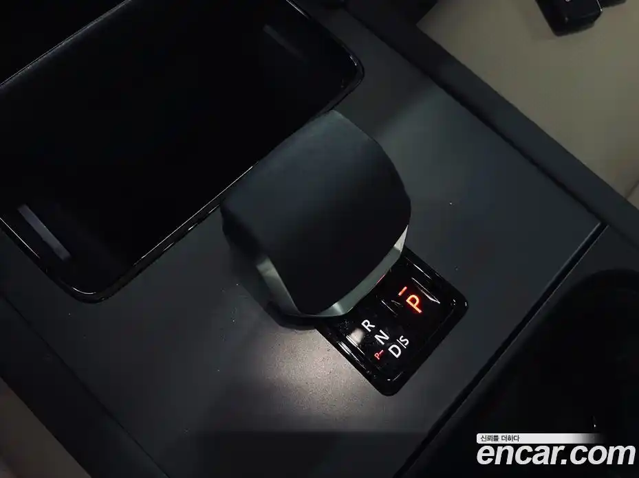 Land Rover Discovery Sport 2025 2.0 Автомат в Москве № 416457, фото 9