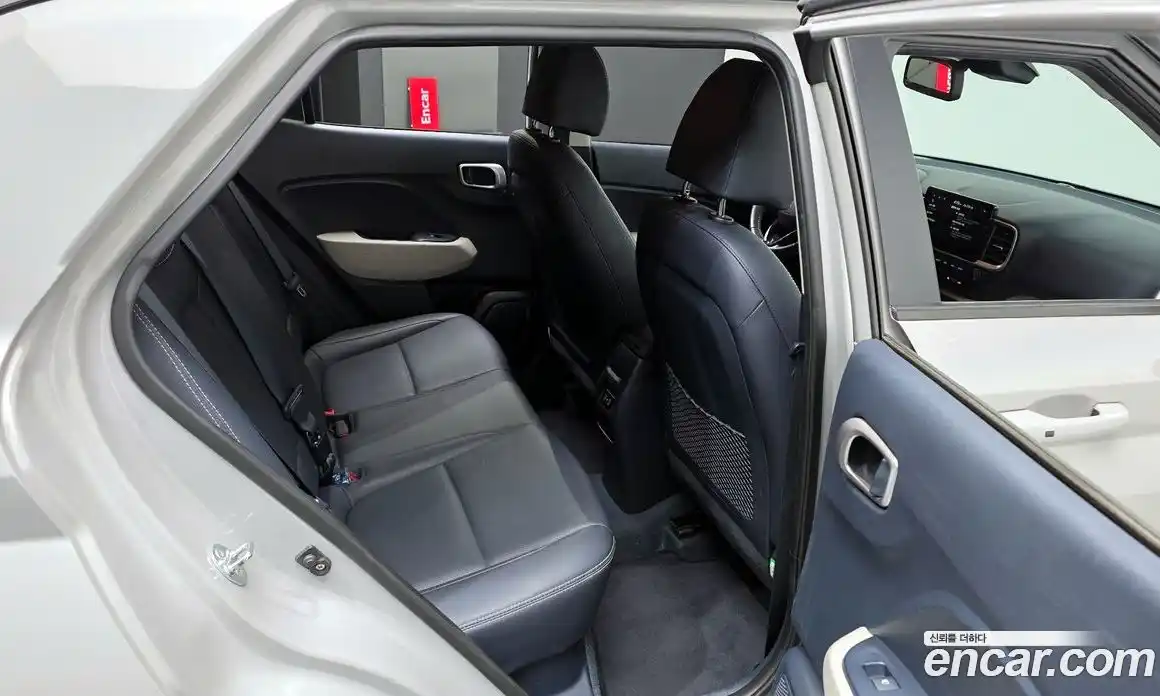 Hyundai Venue 2024 1.6 Автомат в Москве № 43731, фото 16