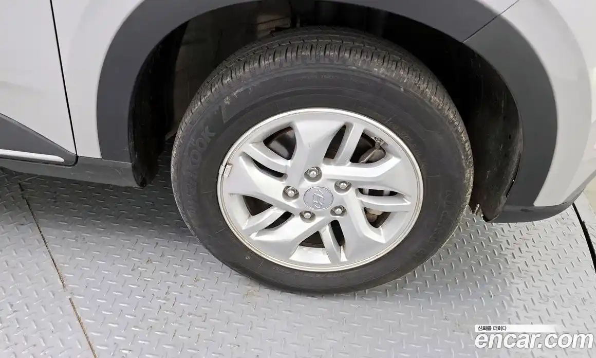 Hyundai Venue 2024 1.6 Автомат в Москве № 43731, фото 20