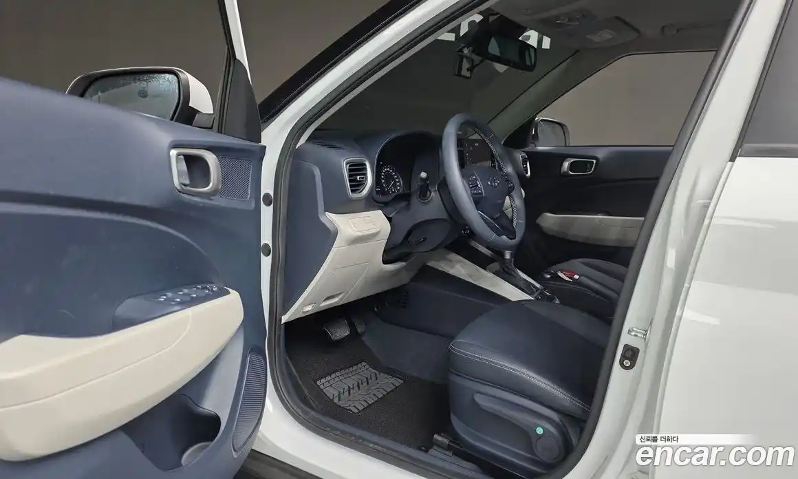 Hyundai Venue 2022 1.6 Автомат в Москве № 44214, фото 11