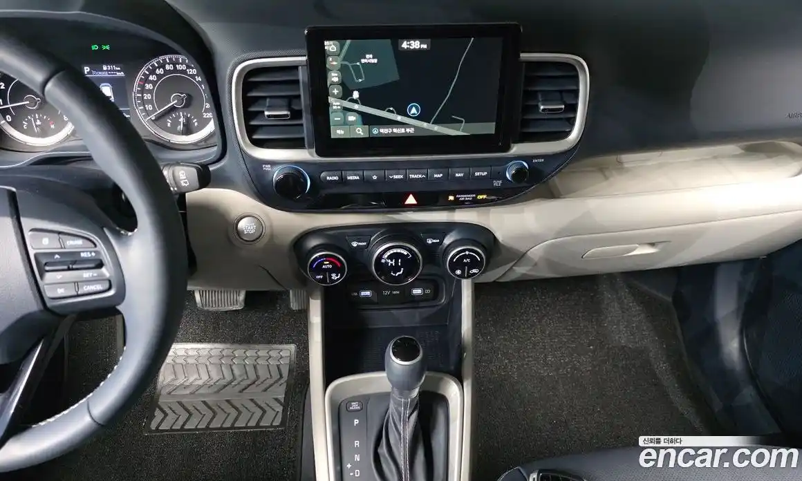 Hyundai Venue 2022 1.6 Автомат в Москве № 44214, фото 15