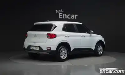 Hyundai Venue 2022 1.6 Автомат в Москве № 44214, миниатюра 2