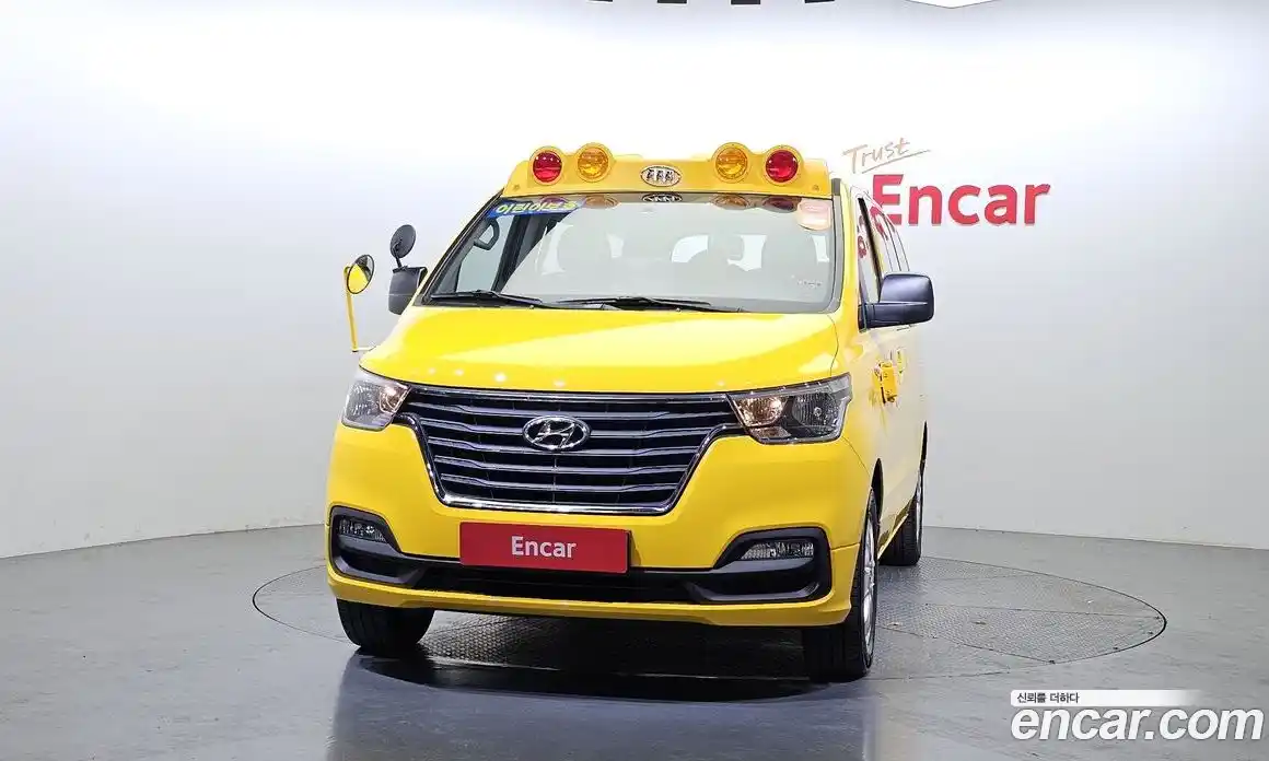 Hyundai Starex 2020 2.4 Автомат в Москве № 48397, фото 3