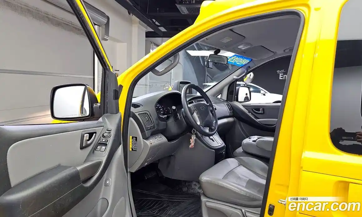 Hyundai Starex 2020 2.4 Автомат в Москве № 48397, фото 10