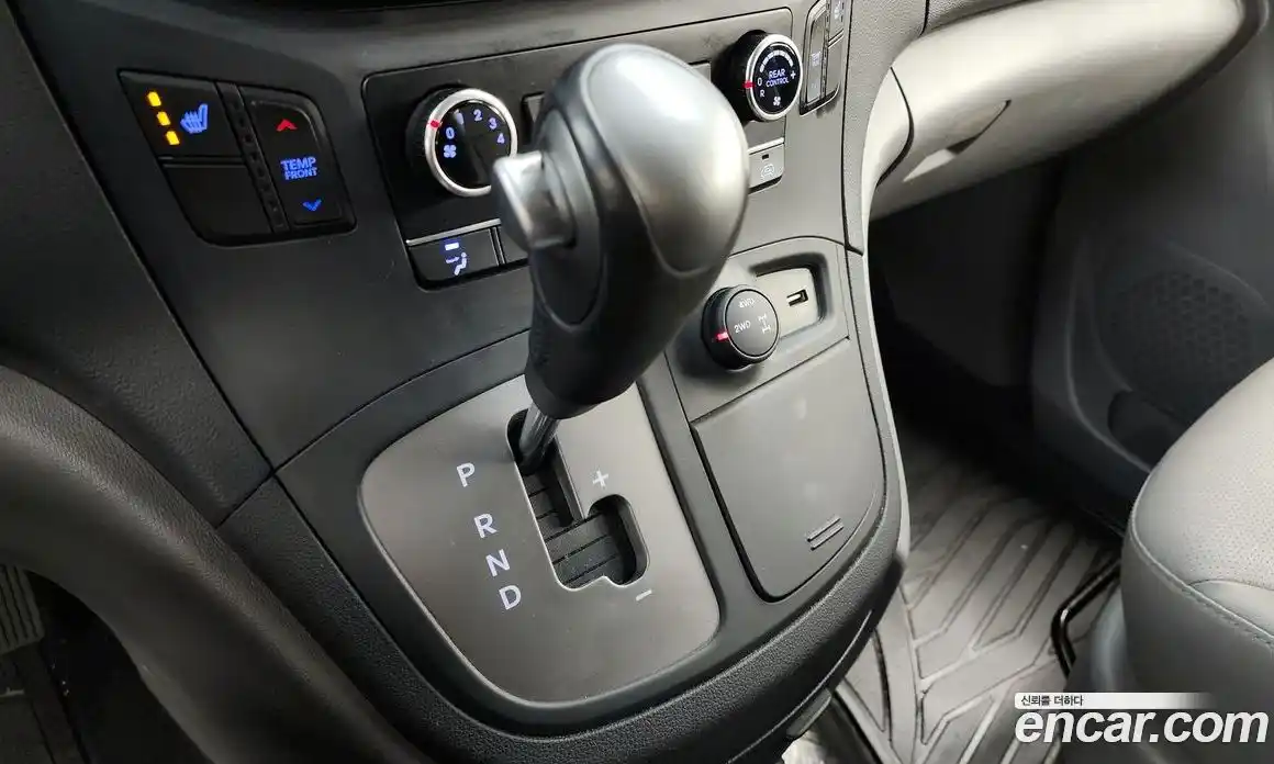 Hyundai Starex 2021 2.5 Автомат в Москве № 48523, фото 14