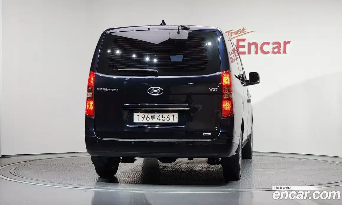 Hyundai Starex 2021 2.5 Автомат в Москве № 48523, фото 4