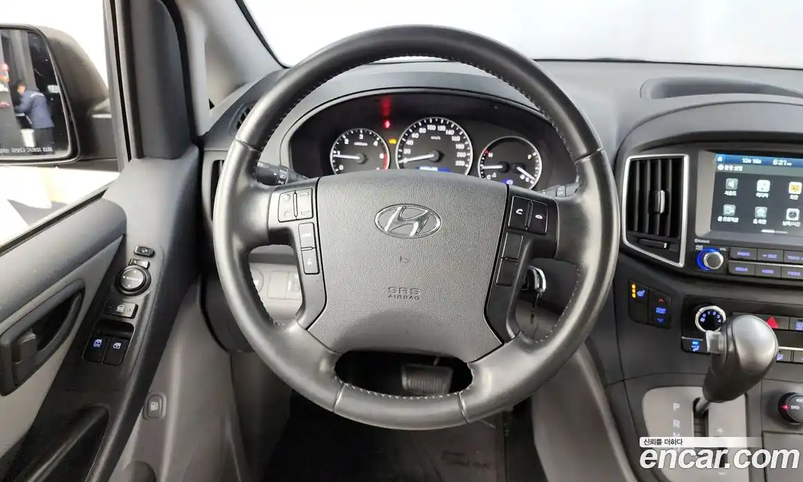 Hyundai Starex 2021 2.5 Автомат в Москве № 48523, фото 8