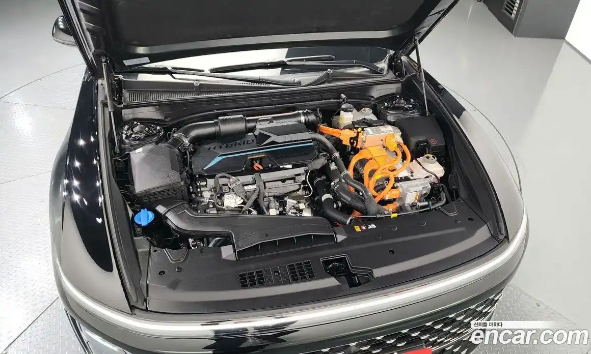 Hyundai Grandeur 2023 1.6 Автомат в Москве № 50175, фото 6