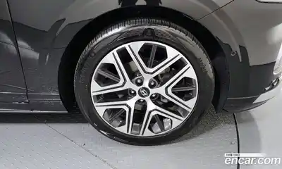 Hyundai Grandeur 2023 1.6 Автомат в Москве № 50175, миниатюра 9