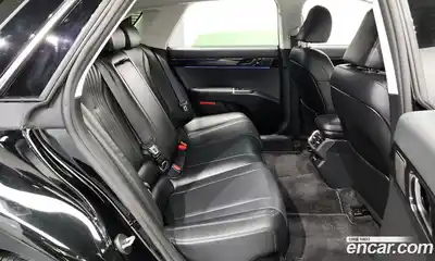 Hyundai Grandeur 2023 1.6 Автомат в Москве № 50175, миниатюра 10