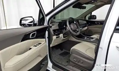 Kia Canival 2024 3.5 Автомат в Москве № 50661, миниатюра 8