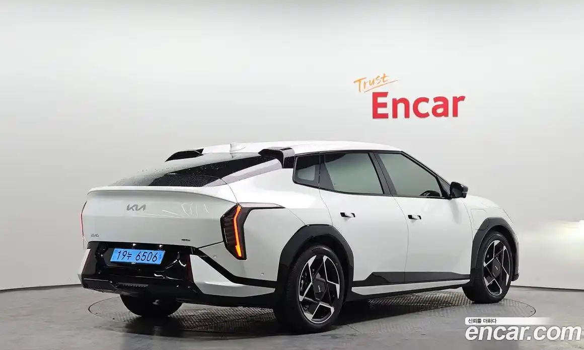 Kia EV4 2026 0.2 Автомат в Москве № 51997, фото 12