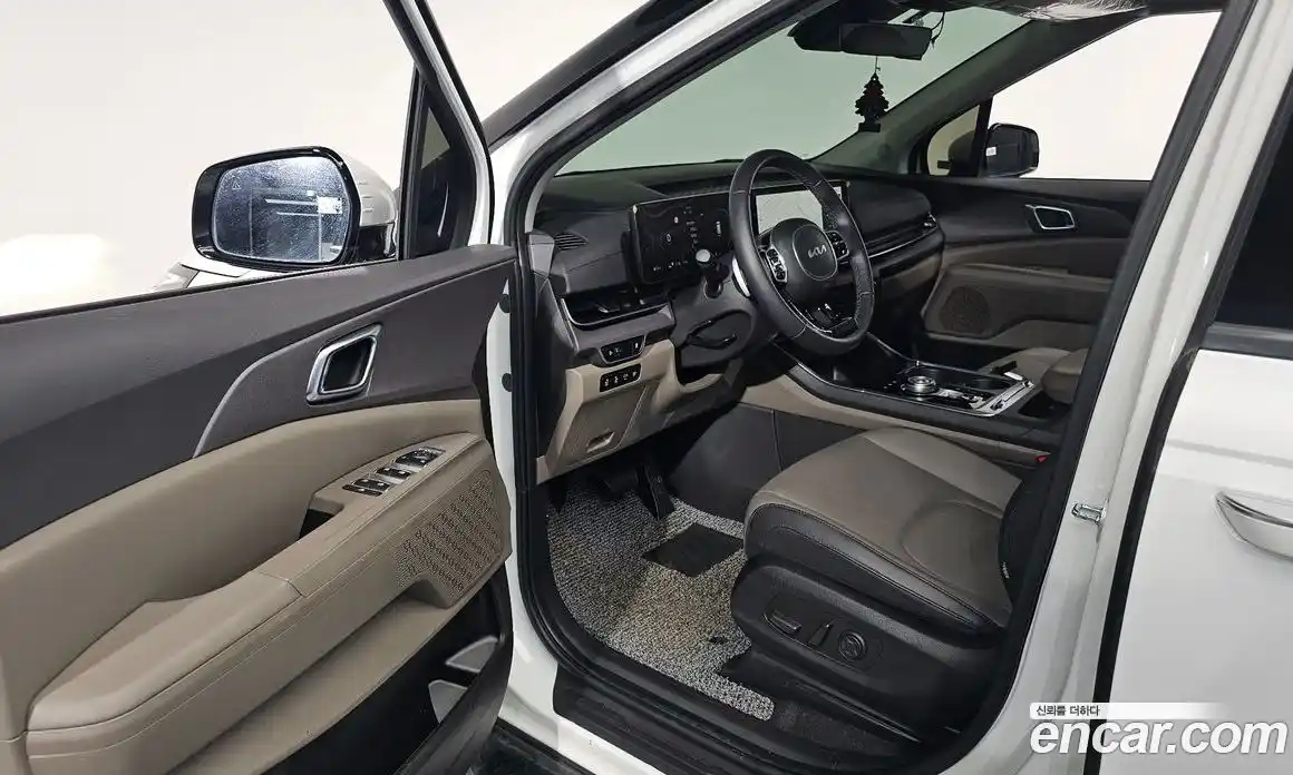 Kia Canival 2024 2.2 Автомат в Москве № 55809, фото 15