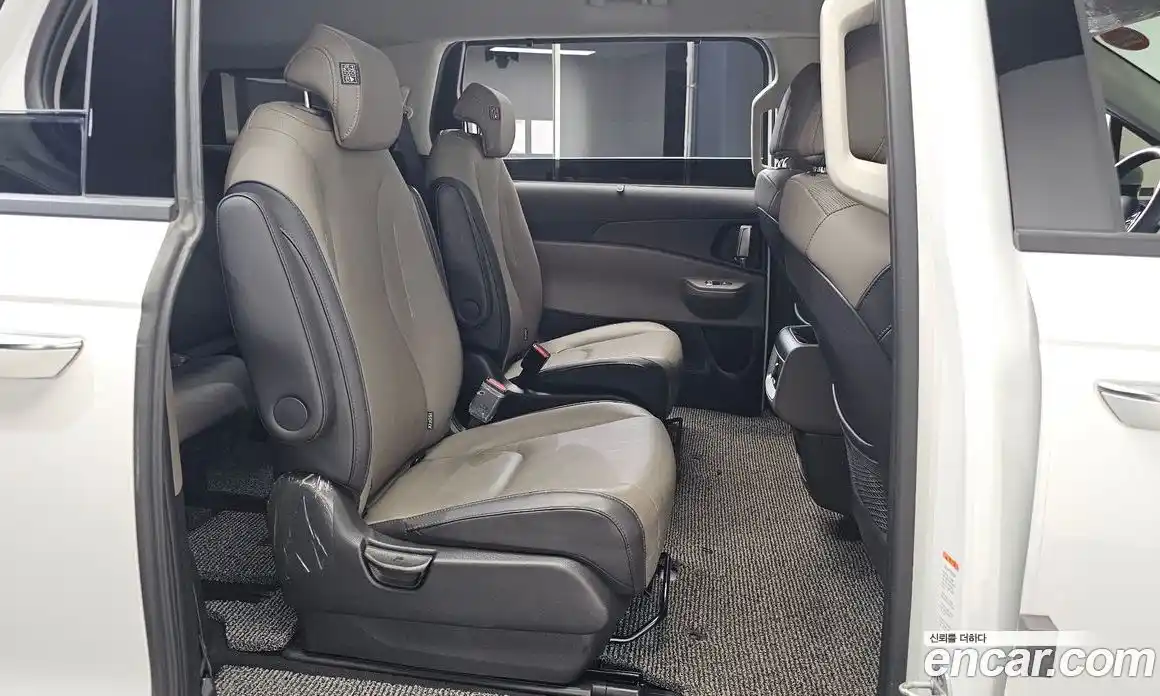 Kia Canival 2024 2.2 Автомат в Москве № 55809, фото 17