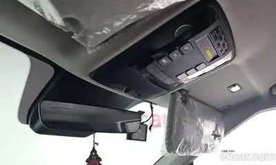 Kia Canival 2024 2.2 Автомат в Москве № 55809, миниатюра 10