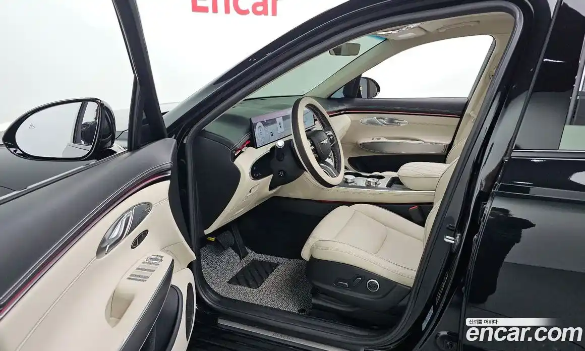 Genesis GV70 2025 2.5 Автомат в Москве № 56620, фото 17