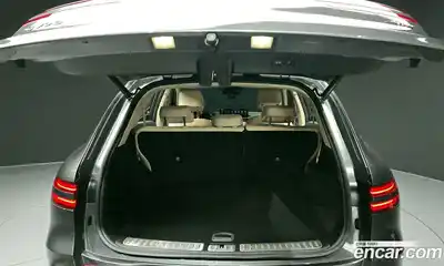 Genesis GV70 2023 2.5 Автомат в Москве № 56638, миниатюра 2