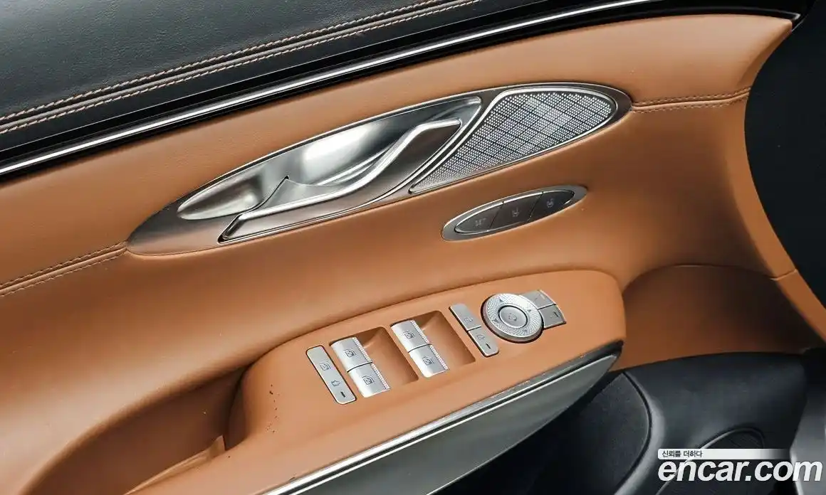 Genesis GV70 2021 2.2 Автомат в Москве № 56771, фото 13