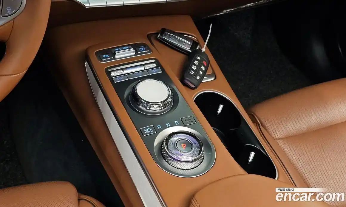 Genesis GV70 2021 2.2 Автомат в Москве № 56771, фото 8